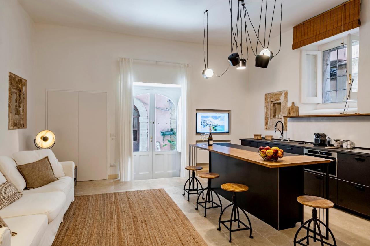 Crocefisso Suite -Ortigia Syracuse ภายนอก รูปภาพ